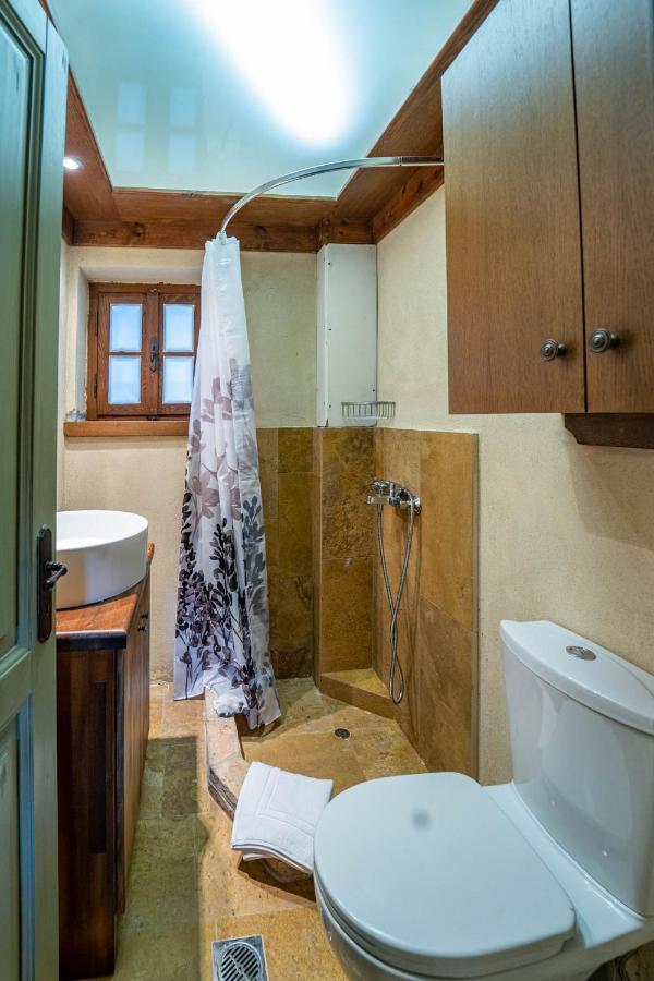Maisonette Korfes-Κορφές-Μ Δύο Αυτόνομοι Όρoφοι Της Βίλας Κορφές Για Οικογένειες Και Μικρές Παρέες Karpenisi Ngoại thất bức ảnh
