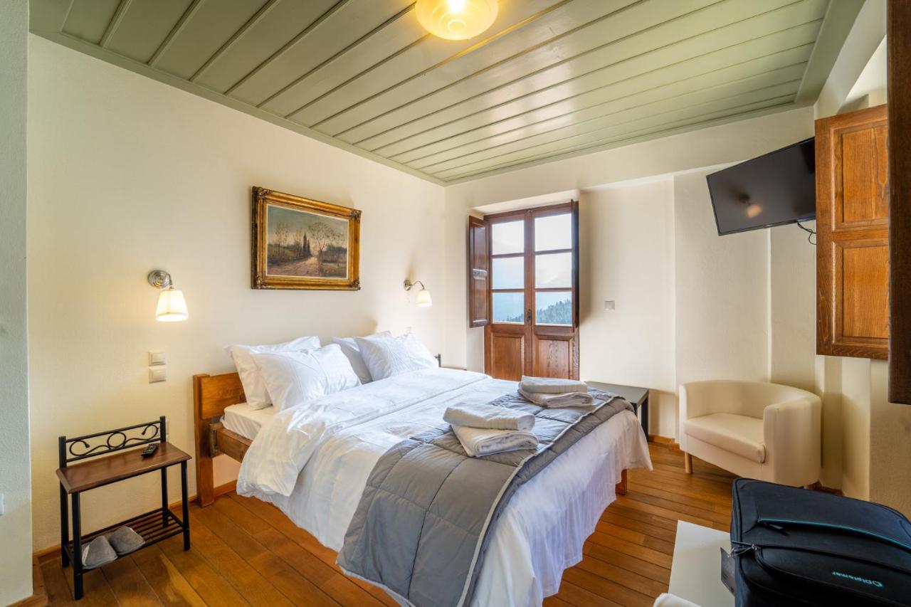 Maisonette Korfes-Κορφές-Μ Δύο Αυτόνομοι Όρoφοι Της Βίλας Κορφές Για Οικογένειες Και Μικρές Παρέες Karpenisi Ngoại thất bức ảnh